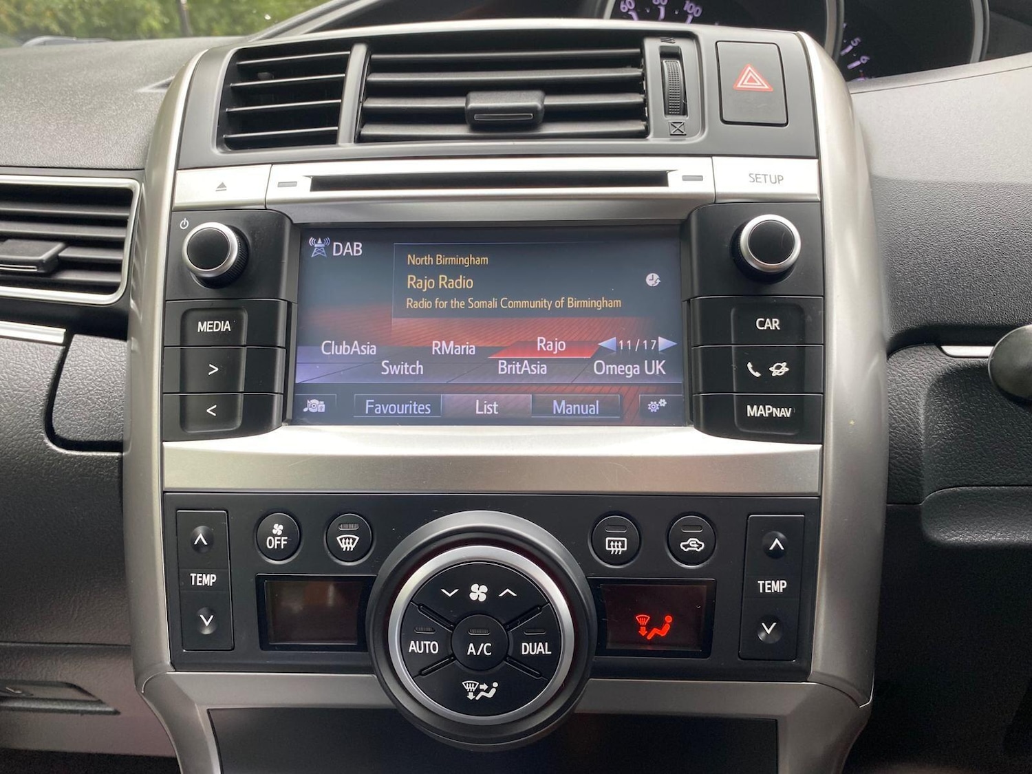 Used Toyota Verso 2014 for sale - 77031025: Photo 17