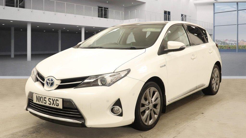 Used Toyota Auris 2015 for sale - 78172217: Photo 2