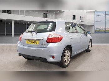 Used Toyota Auris 2011 for sale - 77031041: Photo