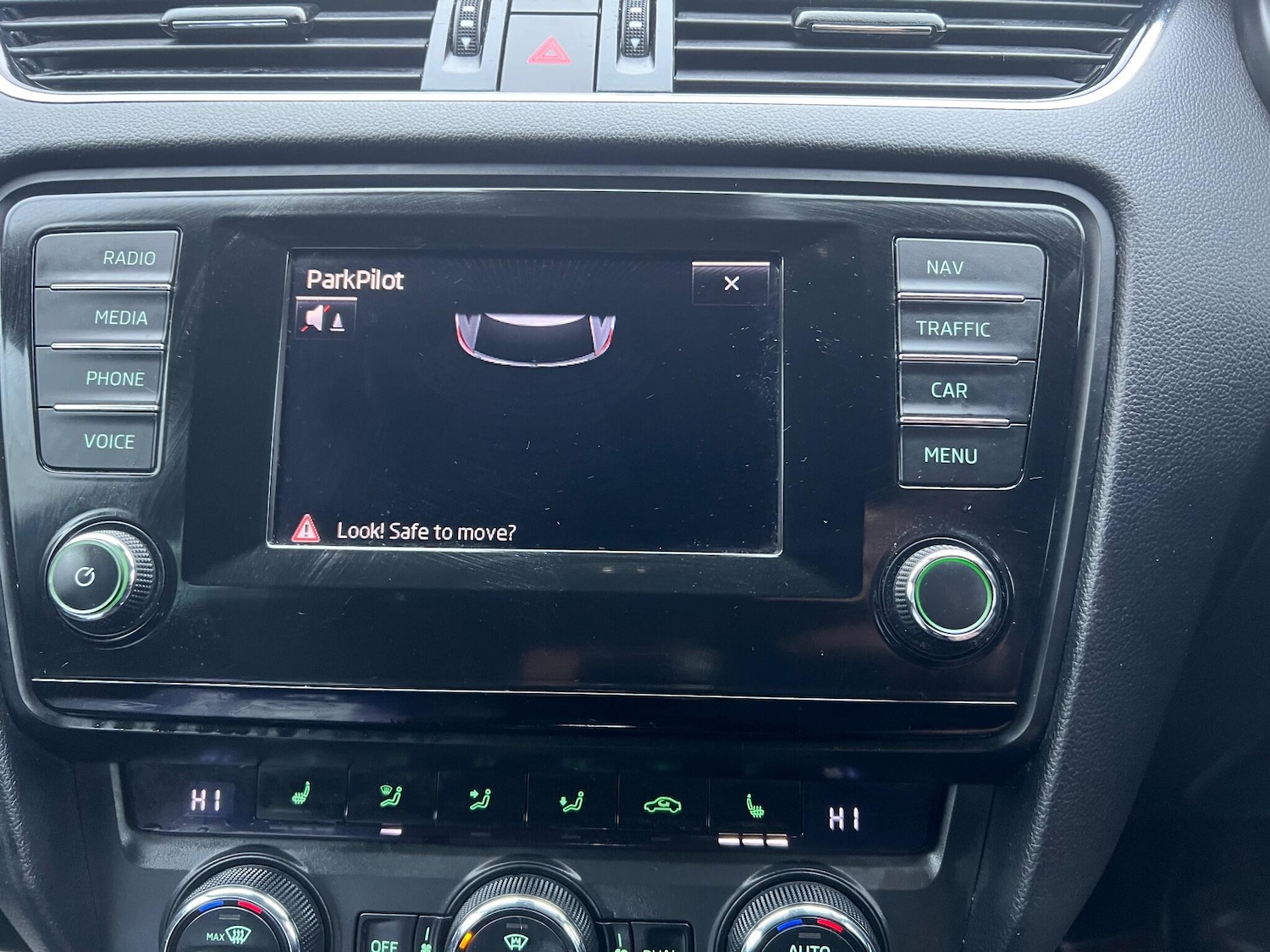 Used Skoda Octavia 2015 for sale - 77685218: Photo 19