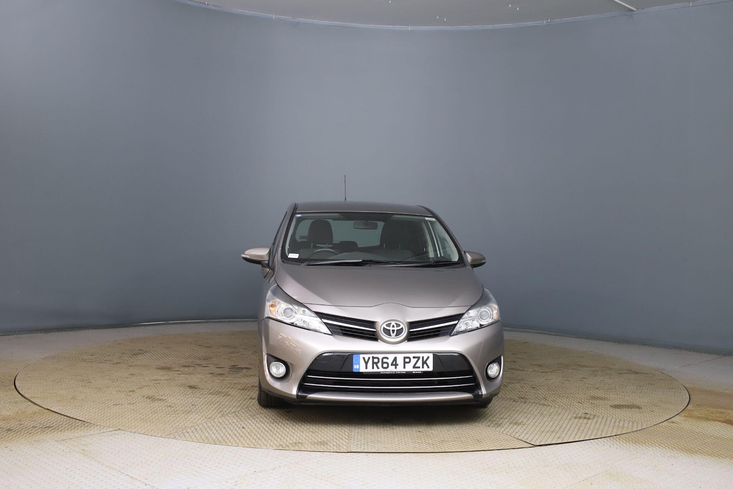 Used Toyota Verso 2014 for sale - 77840019: Photo 3