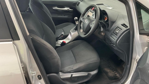 Used Toyota Auris 2012 for sale - 76215624: Photo 7