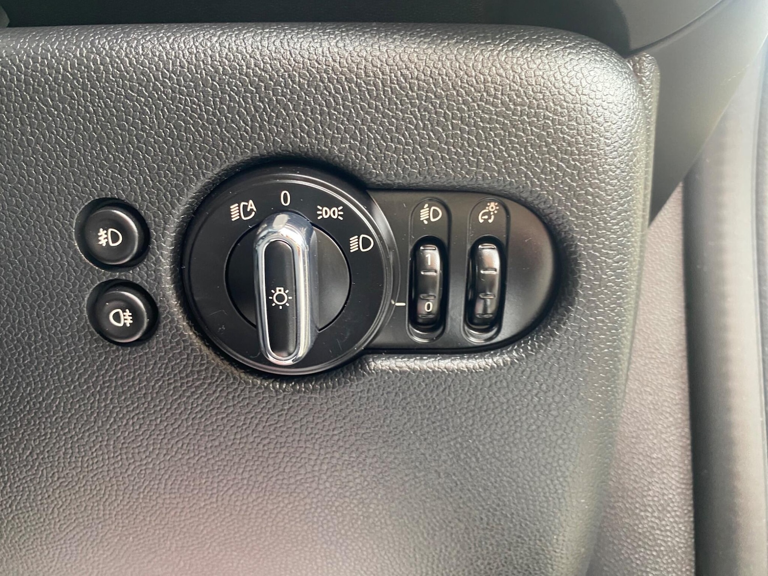 Used MINI Hatch 2016 for sale - 77009891: Photo 17