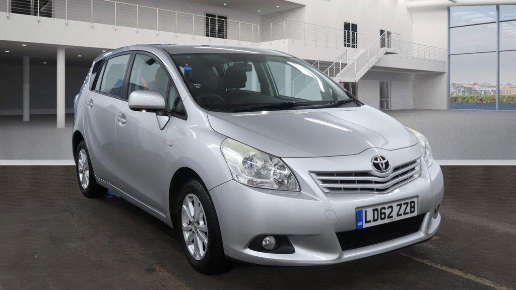 Used Toyota Verso 2012 for sale - 77898299: Photo 1