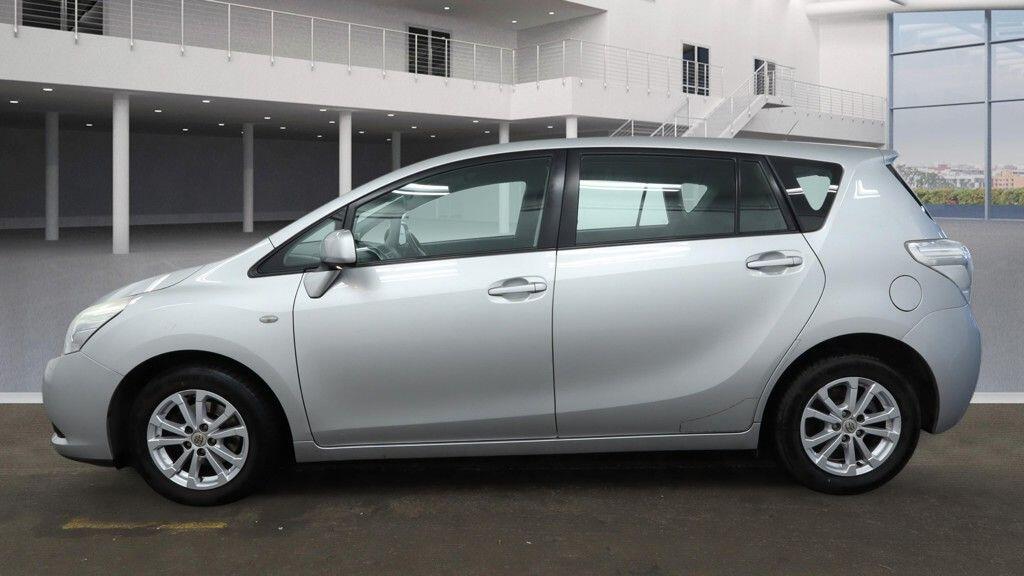 Used Toyota Verso 2012 for sale - 77898299: Photo 6