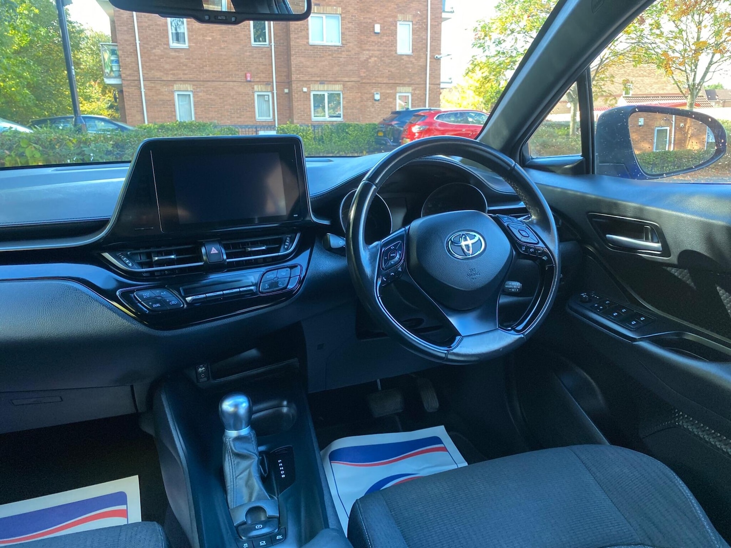 Used Toyota C-HR 2019 for sale - 76284017: Photo 13