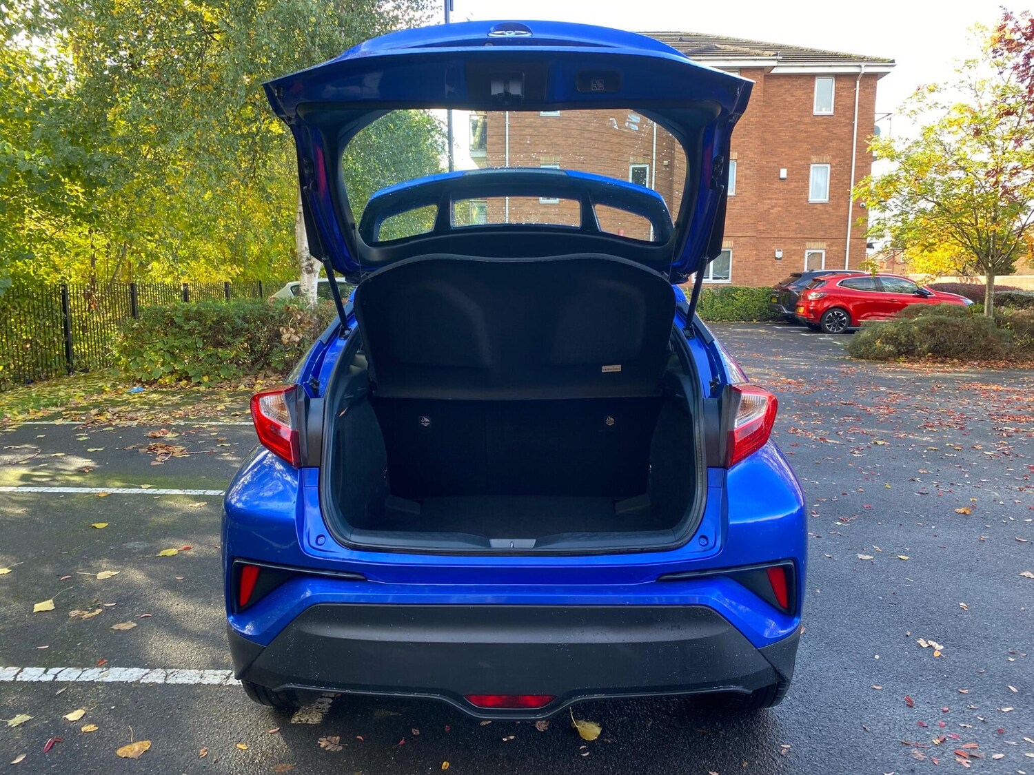 Used Toyota C-HR 2019 for sale - 76284017: Photo 29