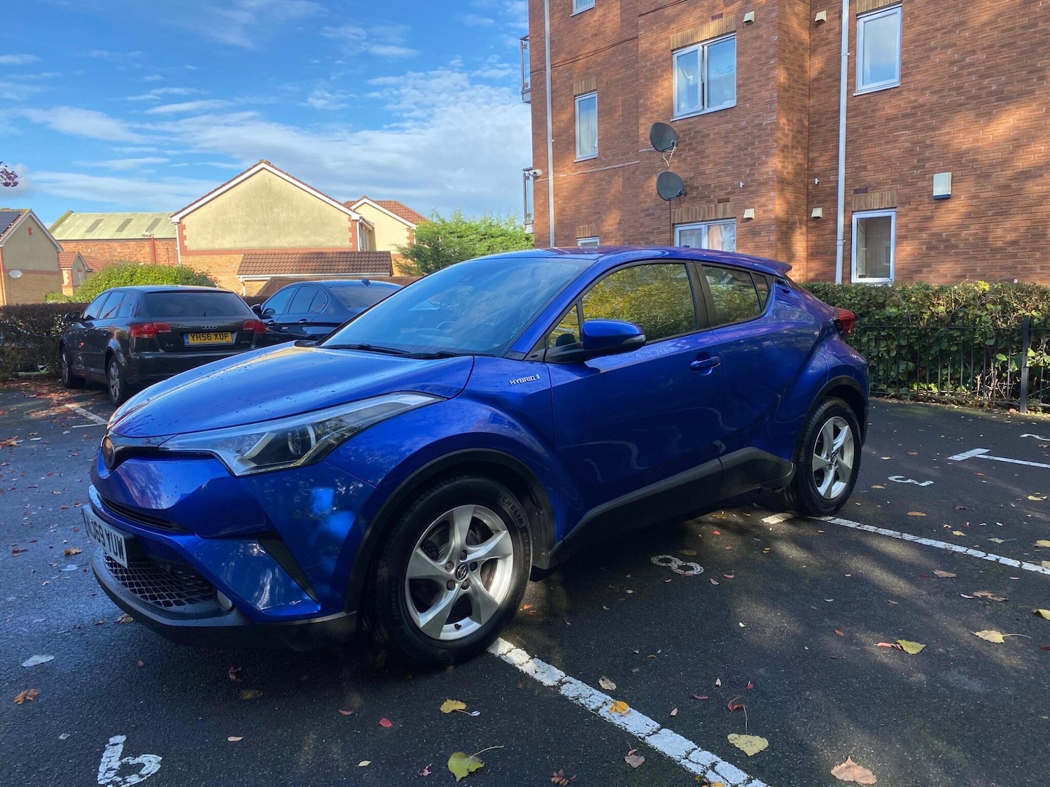 Used Toyota C-HR 2019 for sale - 76284017: Photo 3