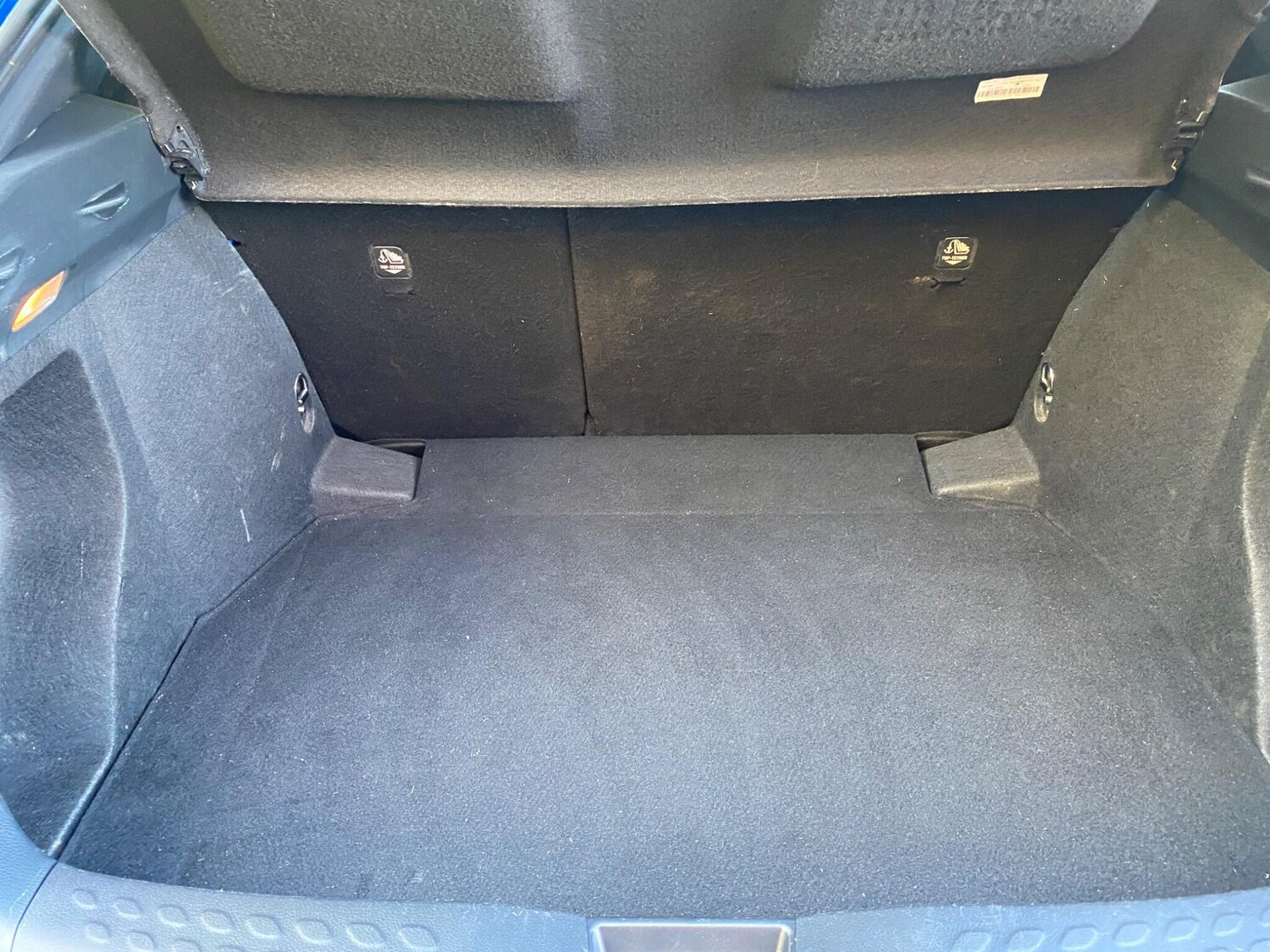 Used Toyota C-HR 2019 for sale - 76284017: Photo 30