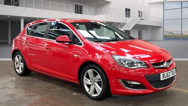 Used Vauxhall Astra 2013 for sale - 76190043: Photo 1