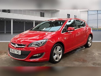 Used Vauxhall Astra 2013 for sale - 76190043: Photo 2