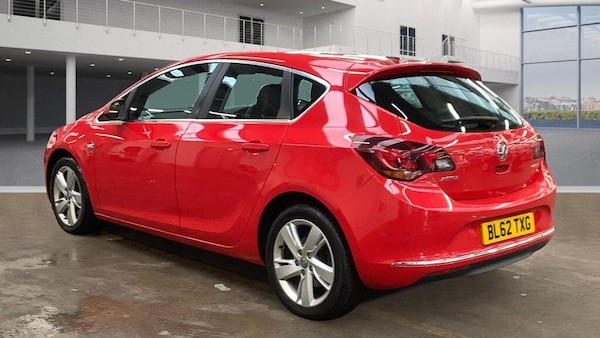 Used Vauxhall Astra 2013 for sale - 76190043: Photo 3