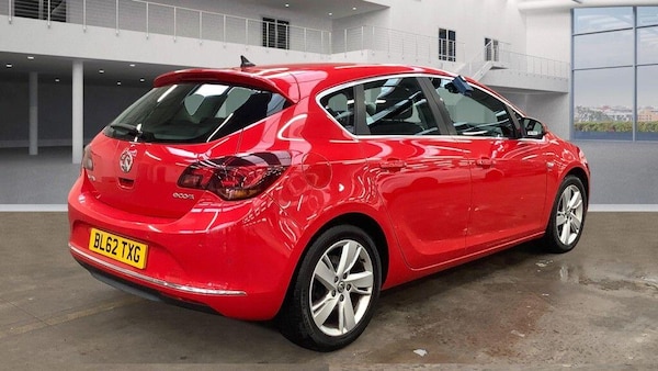 Used Vauxhall Astra 2013 for sale - 76190043: Photo 4