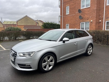 Used Audi A3 2014 for sale - 77401234: Photo