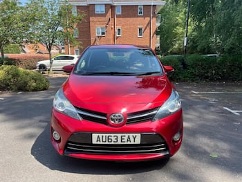 Used Toyota Verso 2013 for sale - 79768301: Photo