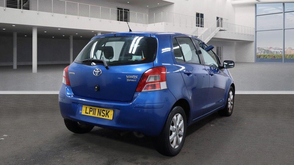 Used Toyota Yaris 2011 for sale - 77239299: Photo 4