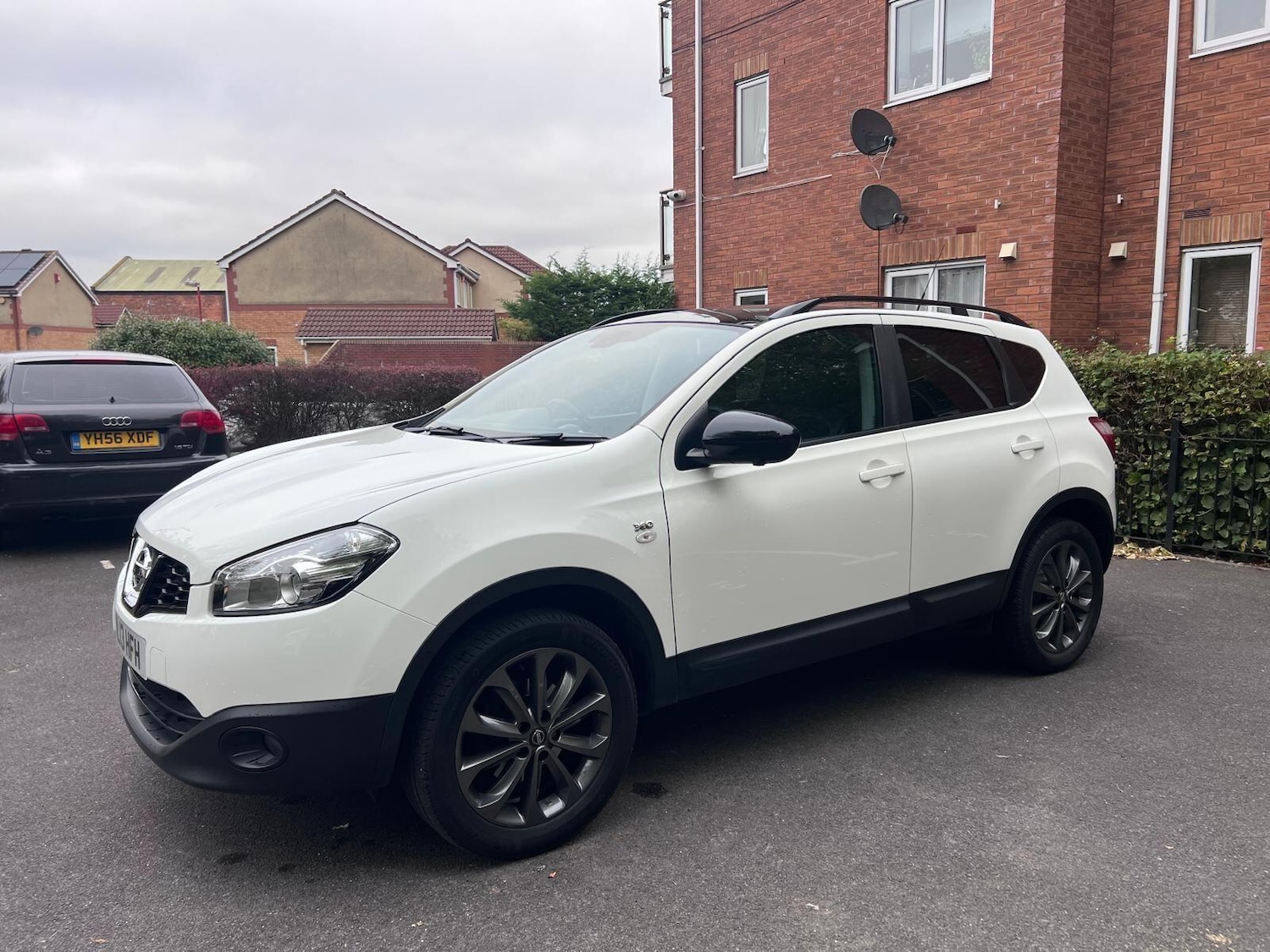 Used Nissan Qashqai 2013 for sale - 77031019: Photo 3