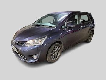 Used Toyota Verso 2015 for sale - 77926227: Photo