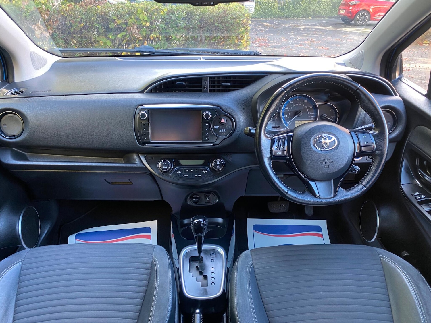 Used Toyota Yaris 2017 for sale - 77401214: Photo 13