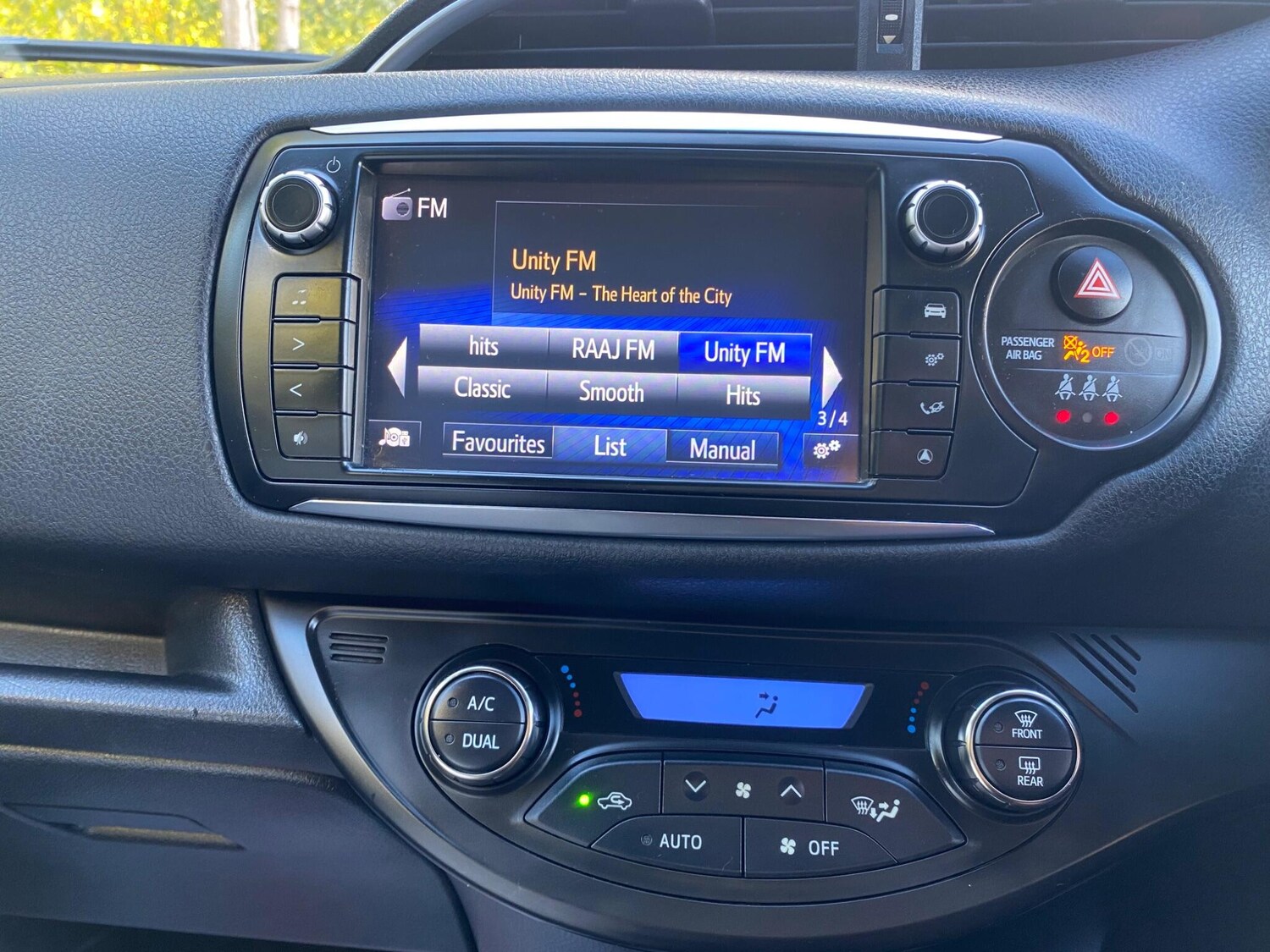 Used Toyota Yaris 2017 for sale - 77401214: Photo 17