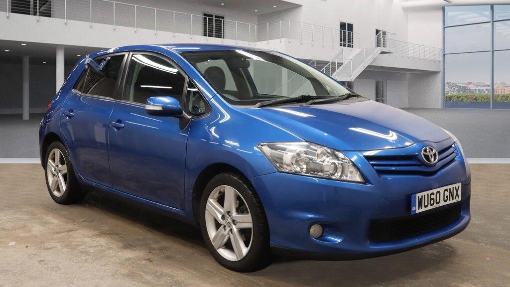 Used Toyota Auris 2010 for sale - 76898663: Photo 1
