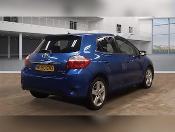 Used Toyota Auris 2010 for sale - 76898663: Photo
