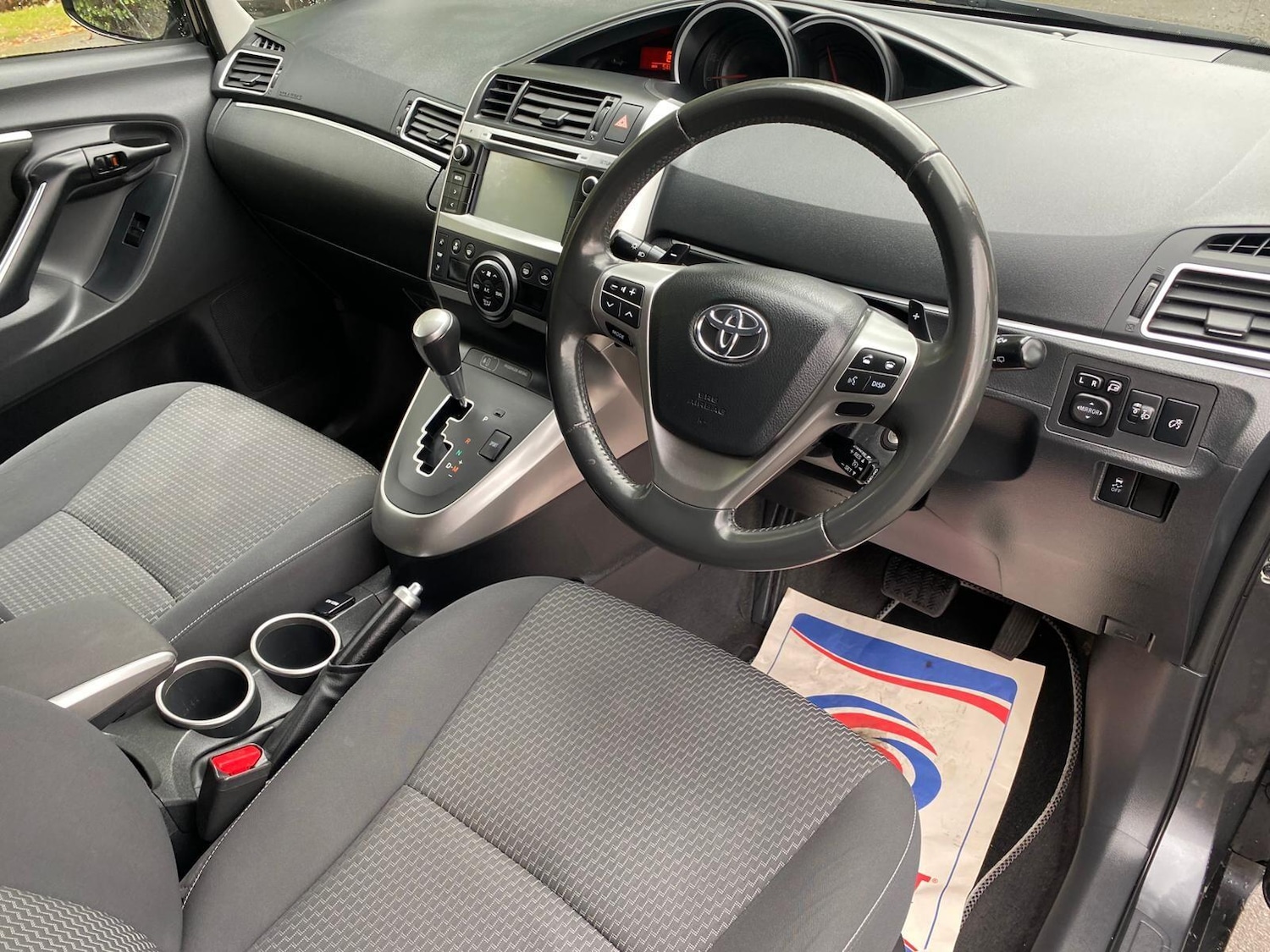 Used Toyota Verso 2014 for sale - 77009908: Photo 10