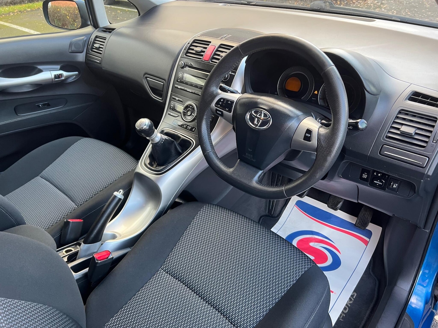 Used Toyota Auris 2010 for sale - 77285902: Photo 10