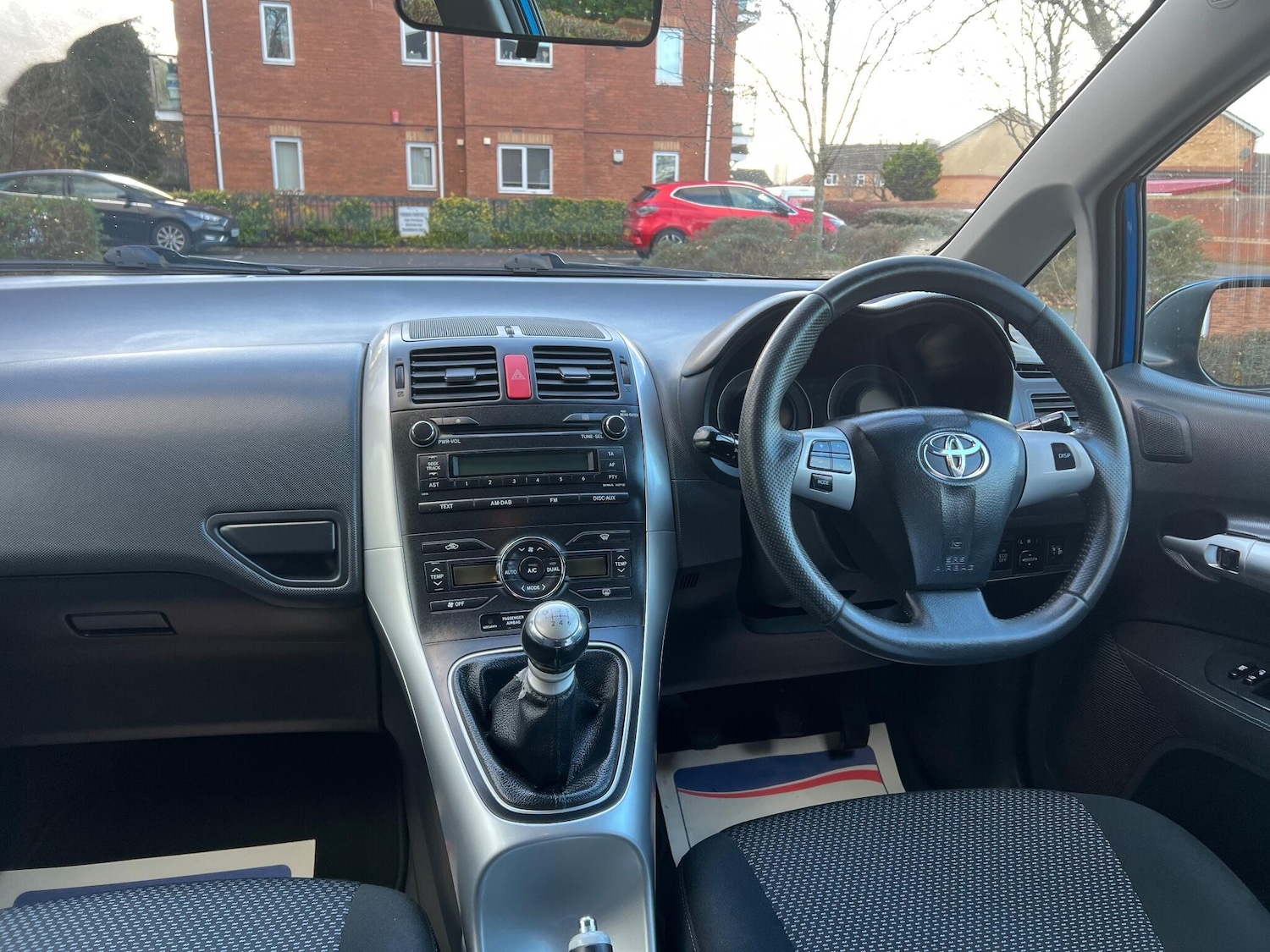 Used Toyota Auris 2010 for sale - 77346451: Photo 13