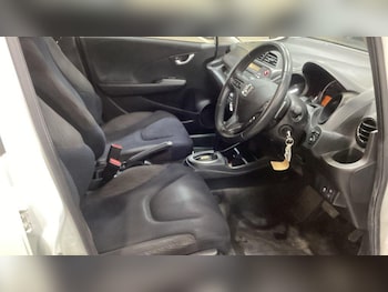 Used Honda Jazz 2014 for sale - 75378218: Photo
