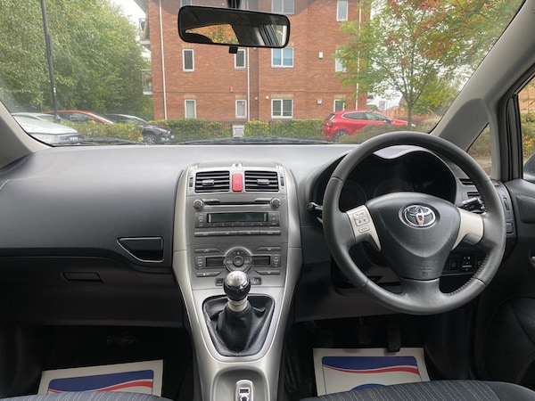 Used Toyota Auris 2009 for sale - 75669927: Photo 13