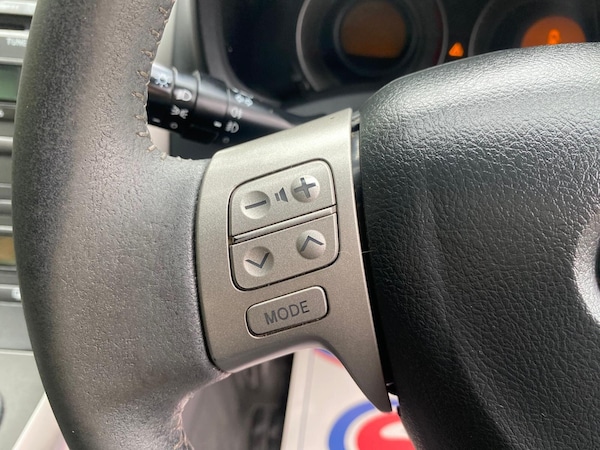 Used Toyota Auris 2009 for sale - 75669927: Photo 15