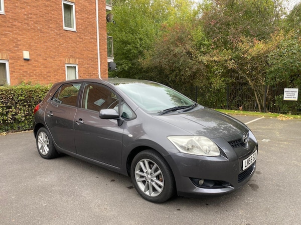 Used Toyota Auris 2009 for sale - 75669927: Photo 1