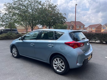 Used Toyota Auris 2014 for sale - 79613706: Photo