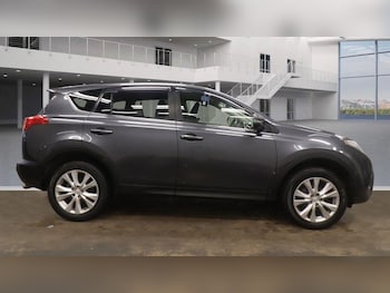 Used Toyota RAV4 2013 for sale - 77009888: Photo