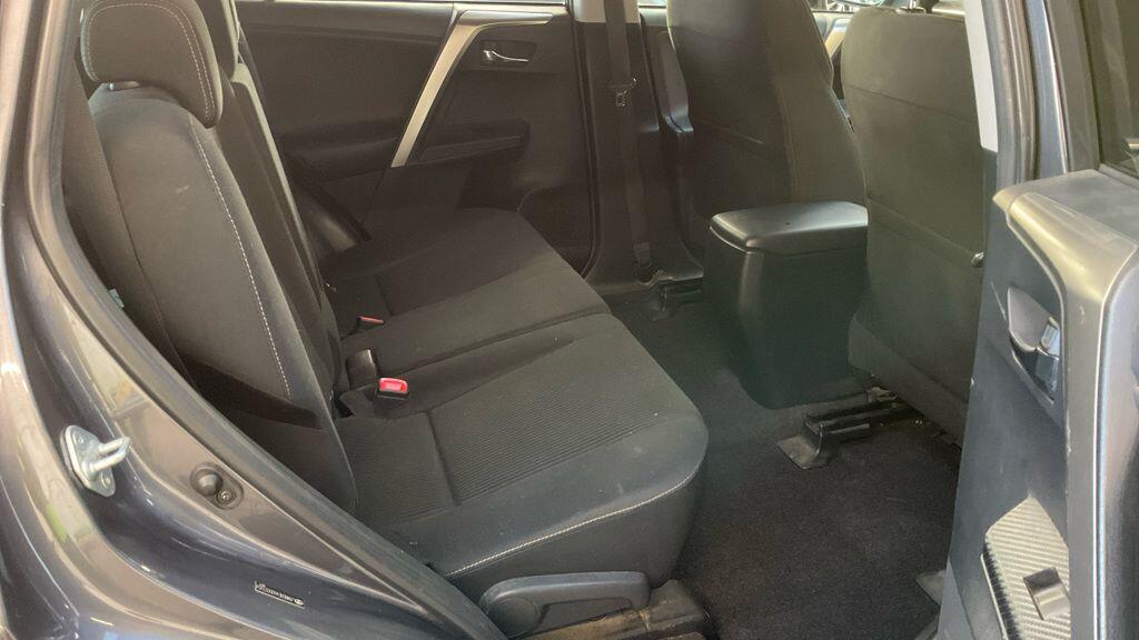 Used Toyota RAV4 2013 for sale - 77009888: Photo 6