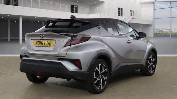 Used Toyota C-HR 2018 for sale - 76247921: Photo 5