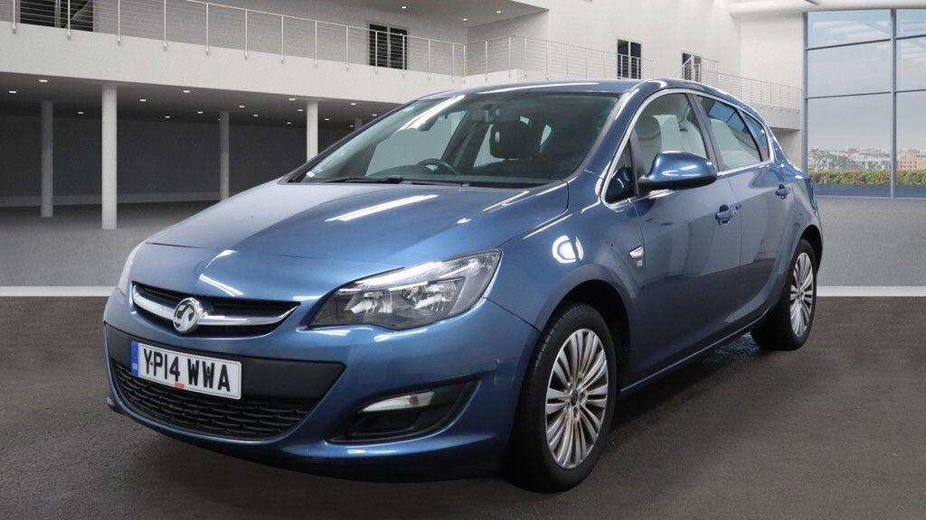 Used Vauxhall Astra 2014 for sale - 77346445: Photo 2