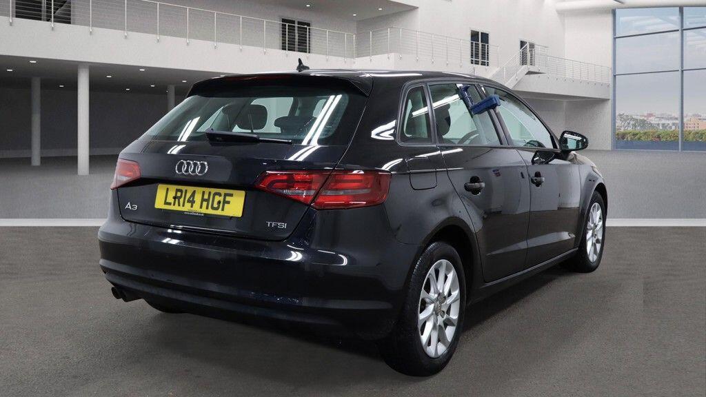 Used Audi A3 2014 for sale - 77031038: Photo 4