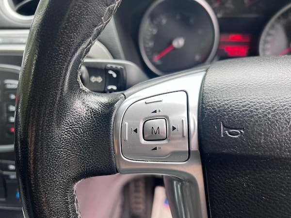 Used Ford Galaxy 2012 for sale - 75401312: Photo 15