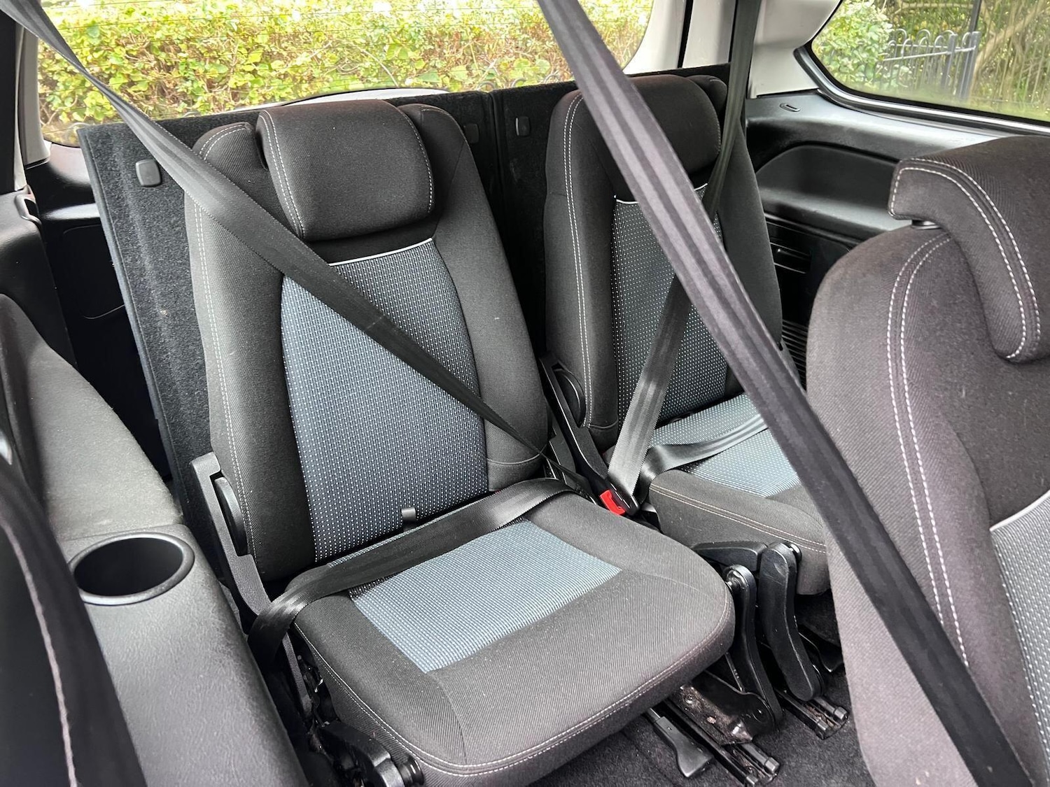 Used Ford Galaxy 2012 for sale - 75401312: Photo 22