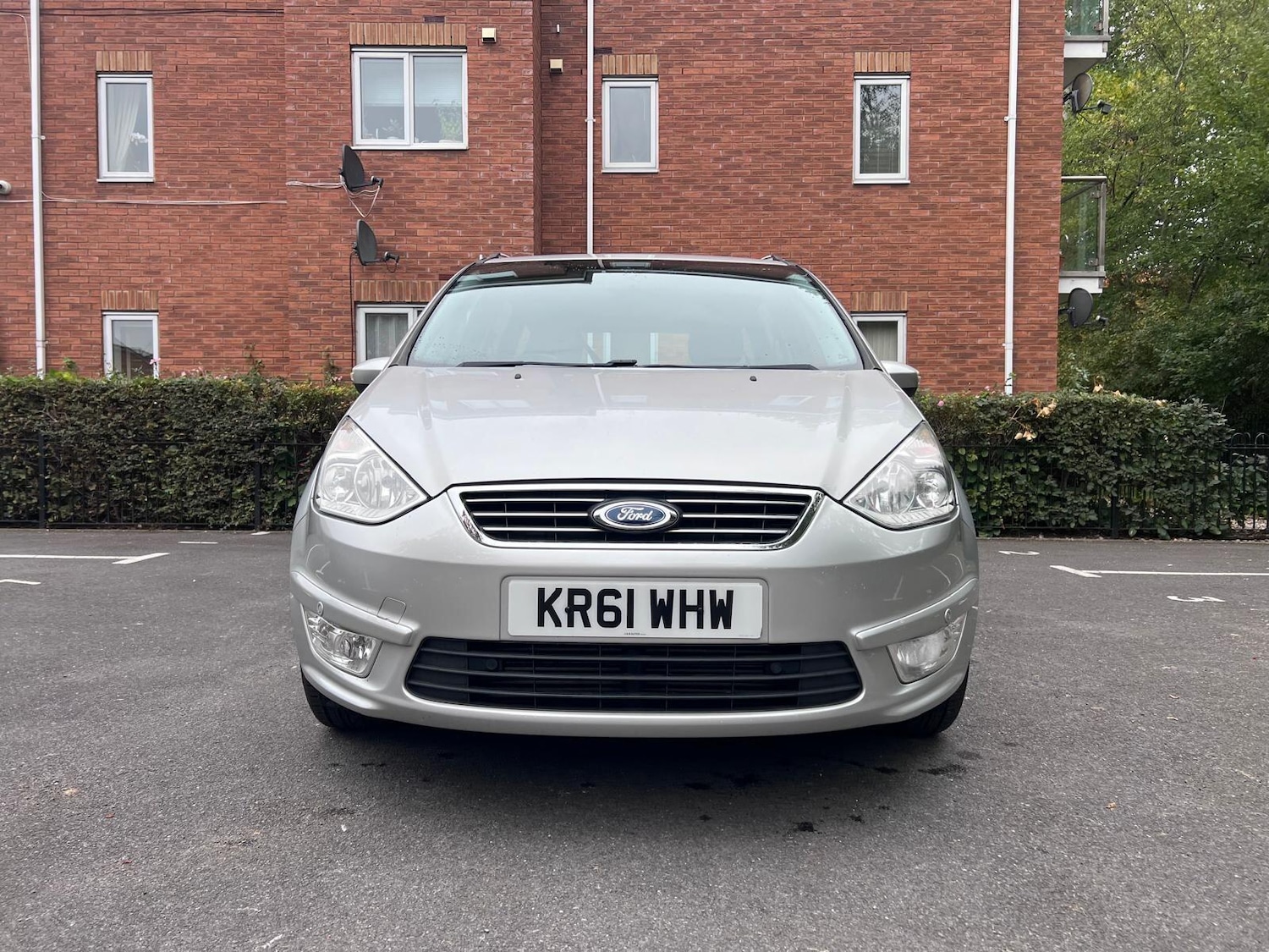 Used Ford Galaxy 2012 for sale - 75401312: Photo 32