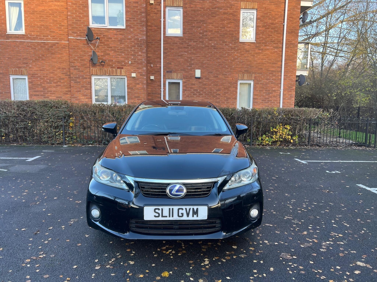 Used Lexus CT 2011 for sale - 77145470: Photo 2