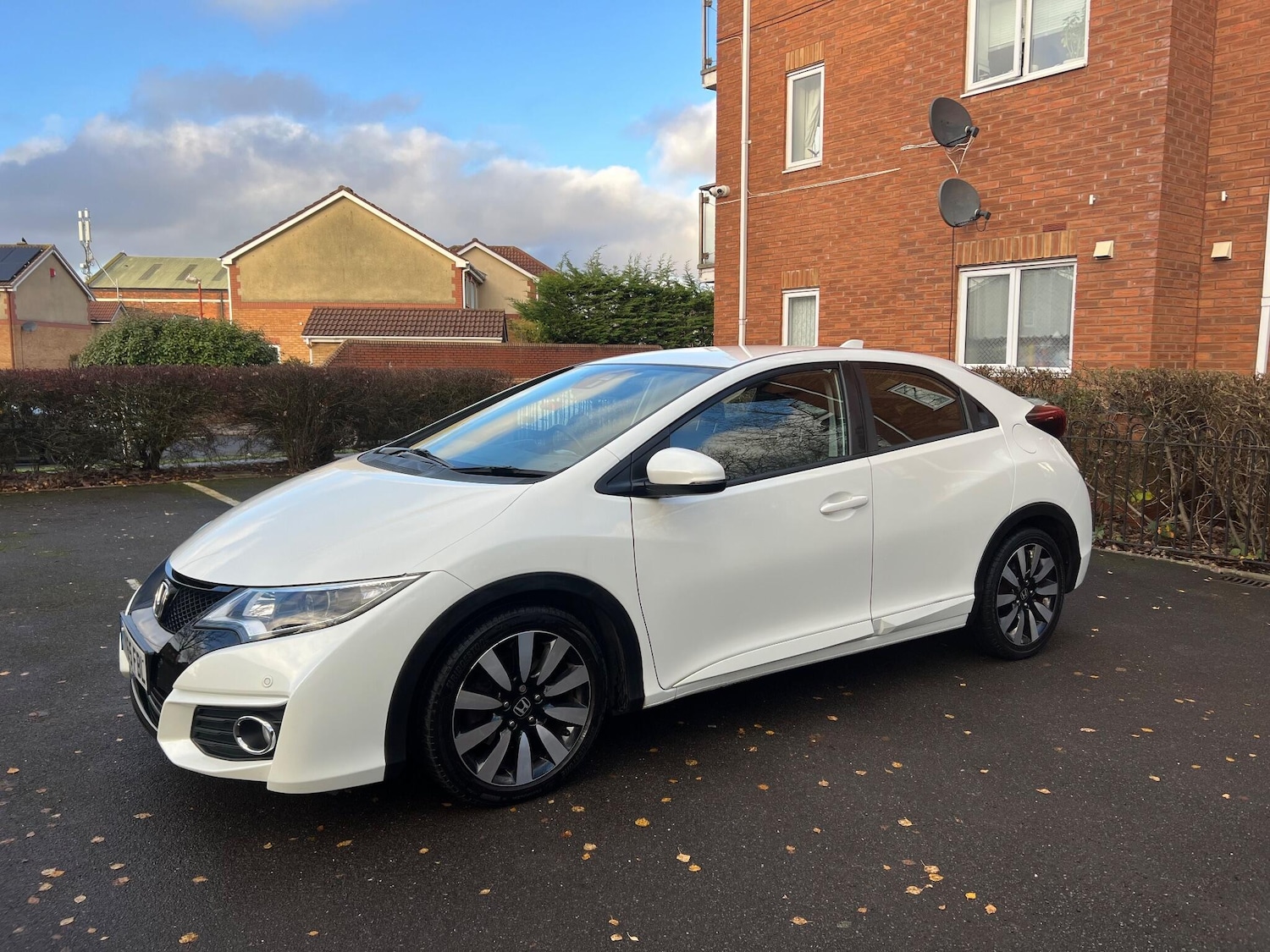 Used Honda Civic 2015 for sale - 77145448: Photo 3