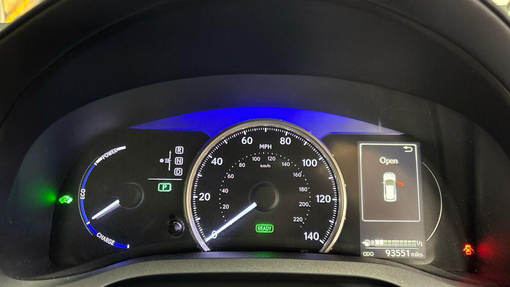 Used Lexus CT 2018 for sale - 76887135: Photo 7