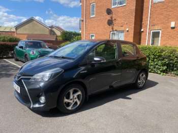 Used Toyota Yaris 2015 for sale - 74920228: Photo