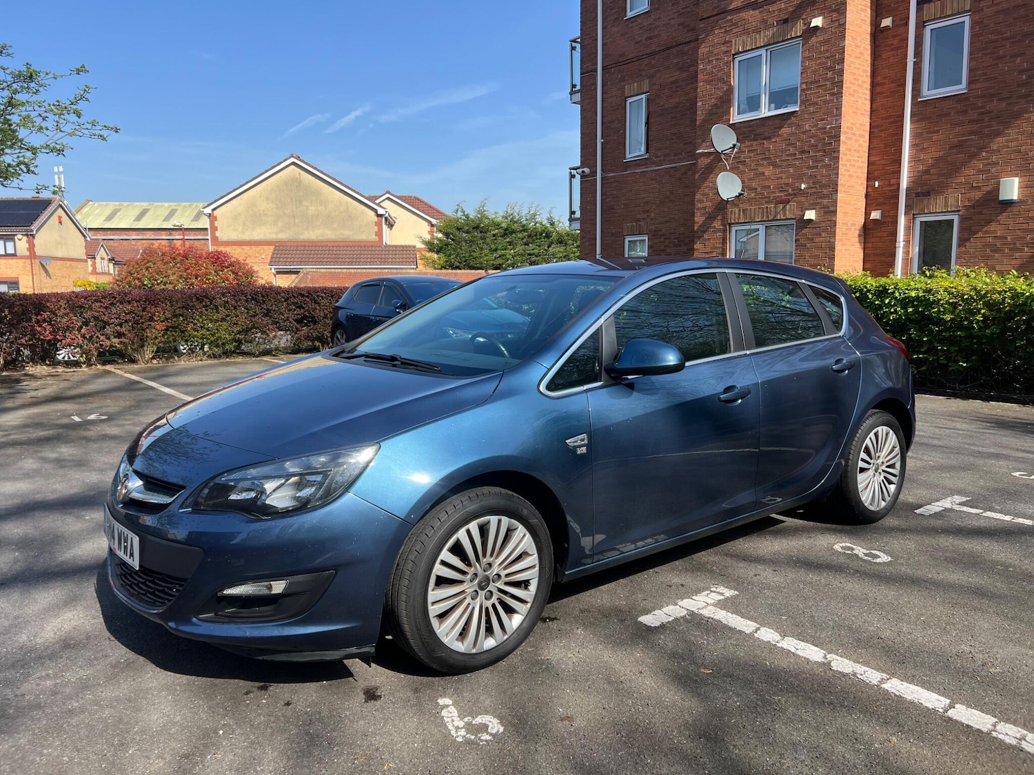 Used Vauxhall Astra 2014 for sale - 78220687: Photo 3