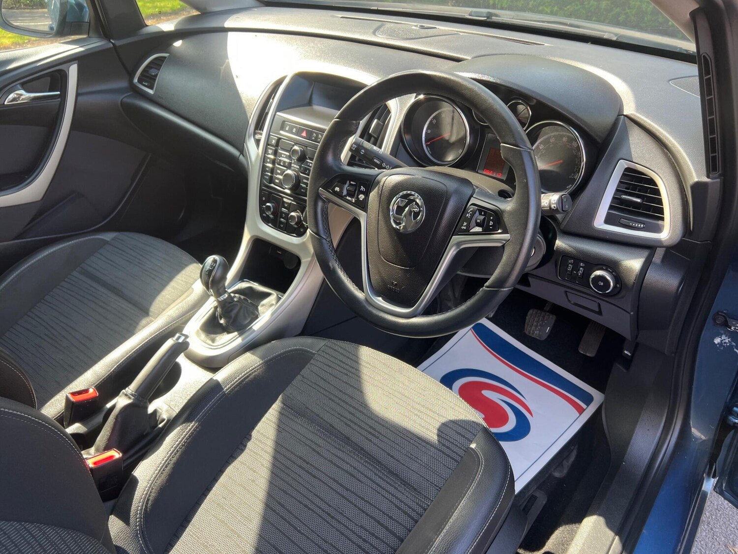 Used Vauxhall Astra 2014 for sale - 78220687: Photo 9