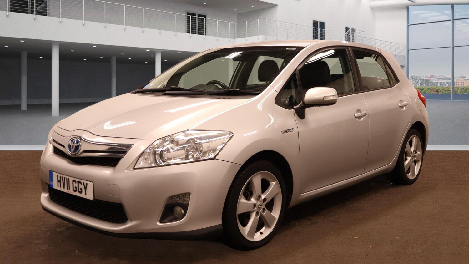 Used Toyota Auris 2011 for sale - 76441228: Photo 2