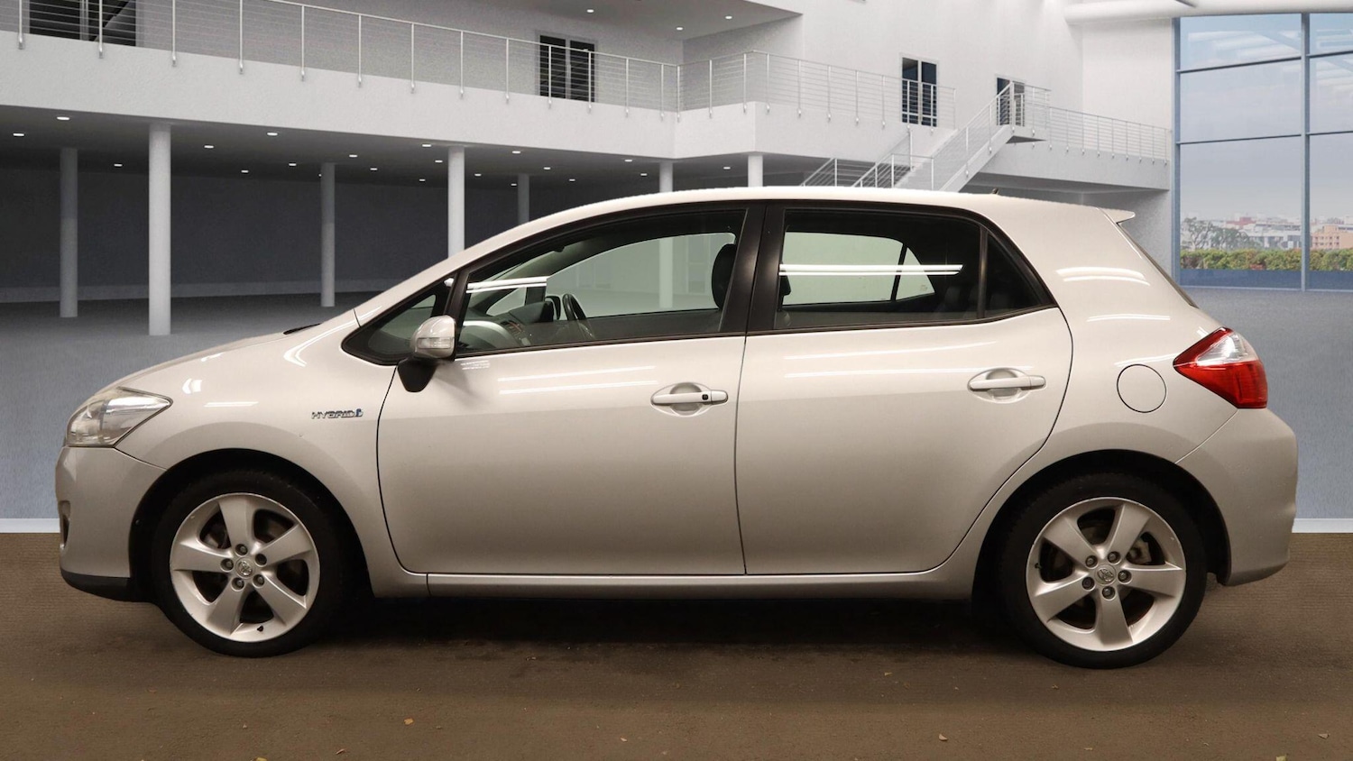 Used Toyota Auris 2011 for sale - 76441228: Photo 6